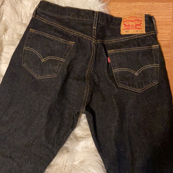Mens Levi’s 36x34 relaxed/straight leg. Worn once - Picture 5 of 8